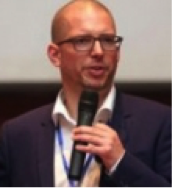 Alexander Ochs